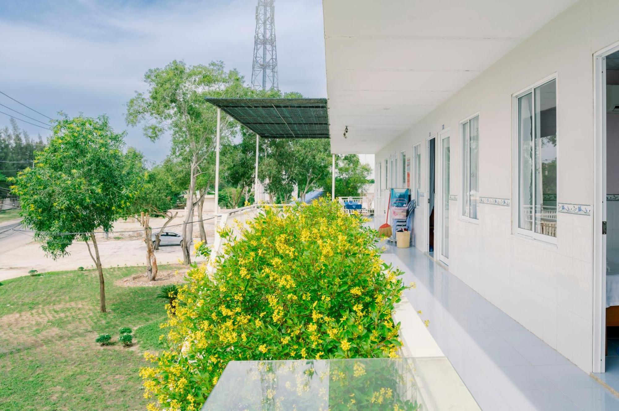 Phuong Tu Hostel Xuyên Mộc Exterior foto